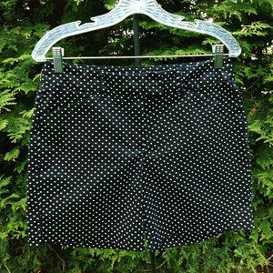 Larry Levine Black & White Polka Dot Midrise Stretch Shorts